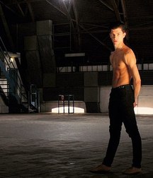 modelsboys 59e00b96c51c0.jpg