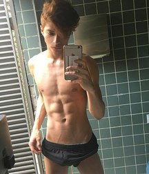 modelsboys 59e00b9bab6ab.jpg