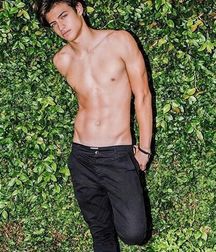 modelsboys 59e00ba99ead0.jpg