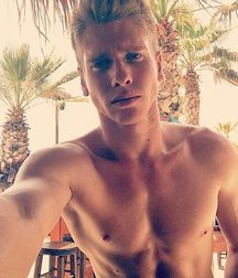 modelsboys 59e00baa8ee47.jpg