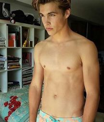 modelsboys 59e00bb941ff7.jpg
