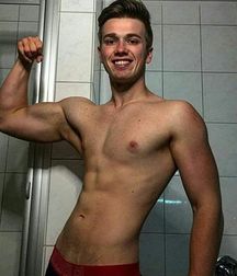 modelsboys 59e00bc493de4.jpg