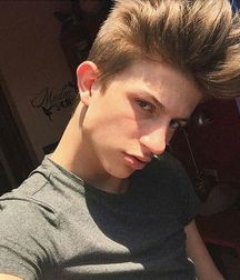 modelsboys 59e00bc81a06b.jpg