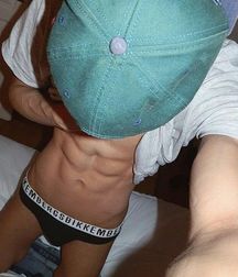 modelsboys 59e00bd08398b.jpg