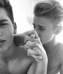 modelsboys 59e00bd543395.jpg