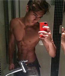 modelsboys 59e00be5d20a5.jpg