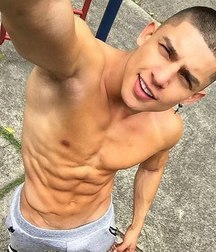 modelsboys 59e00be78fbf7.jpg