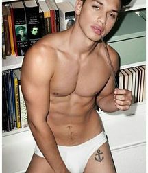 modelsboys 59e00bf5be8a5.jpg