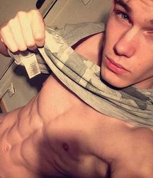 modelsboys 59e00bf6b089b.jpg
