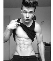 modelsboys 59e00c0c56d69.jpg