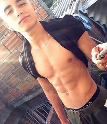 modelsboys 59e00c1329ccd.jpg