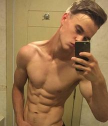modelsboys 59e00c1d51232.jpg