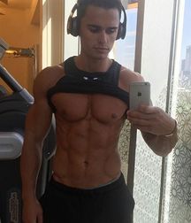 modelsboys 59e00c46ab69f.jpg