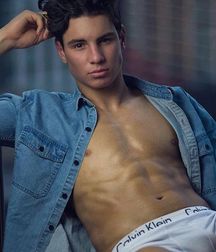 modelsboys 59e00c4799d58.jpg