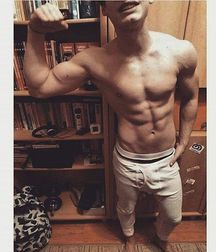 modelsboys 59e00c4e3e420.jpg