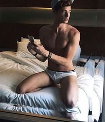 modelsboys 59e00c5069c93.jpg