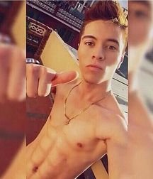 modelsboys 59e00c588427d.jpg