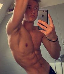 modelsboys 59e00c5c99926.jpg
