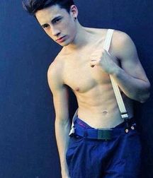 modelsboys 59e00c8041cbe.jpg