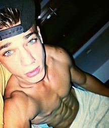 modelsboys 59e00c8ec4811.jpg