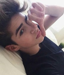 modelsboys 59e00c982e703.jpg