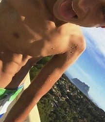 modelsboys 59e00cafeb06b.jpg