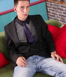 jase_hunter2 5a0e339ceca63.jpg