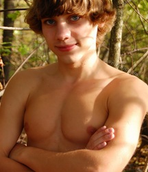 Alfie outdoors 5a6d431633047.jpg