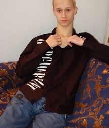 aron 5a77d19dbbd2b.jpg