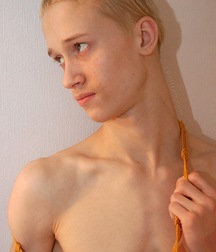 aron 5a77d25d44181.jpg