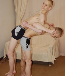 aron and artur 5a790ef13f614.jpg