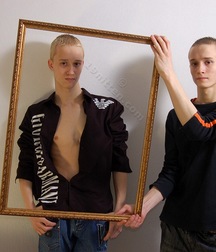 aron and artur 5a797e4e10c16.jpg