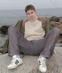 artie 5a7b95ee1ac69.jpg