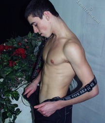 aster 5a7e641f4b13a.jpg