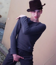 barry 5a7e65ed8d136.jpg