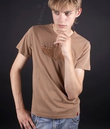 bennie 5a7f91a21fa29.jpg