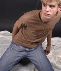 bennie 5a7f91ab4c218.jpg
