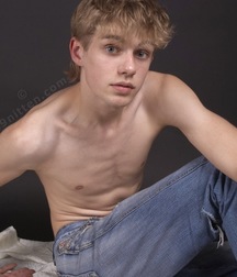 bennie 5a7f91d12c11d.jpg