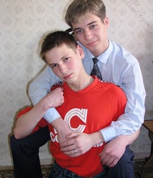 bolik and joey 5a83a078afe7a.jpg
