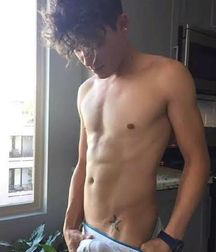 cutesexygay 5a9223dfdacb7.jpg