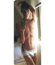 cutesexygay 5a9223f3701fb.jpg