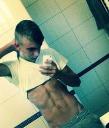 cutesexygay 5a92240003ea9.jpg