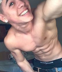 cutesexygay 5a92240a1b7d4.jpg