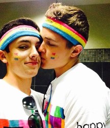 cutesexygay 5a92242a58d5f.jpg