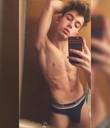 cutesexygay 5a92242c022cf.jpg