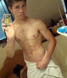 cutesexygay 5a92243bc65eb.jpg