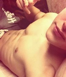 cutesexygay 5a92244ad0e69.jpg