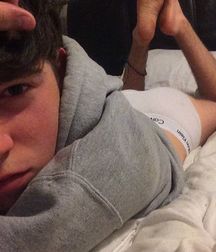 cutesexygay 5a92245ac1b8d.jpg