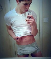 cutesexygay 5a92245b8ae67.jpg