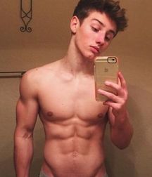 cutesexygay 5a922469cb403.jpg